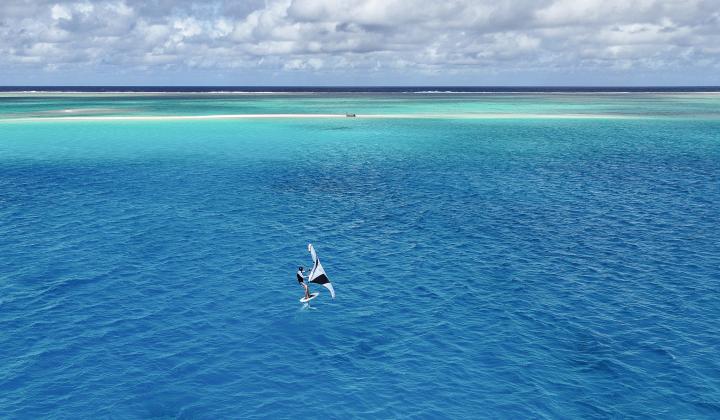 Windsurf Fakarava atoll Tuamotus French Polynesia